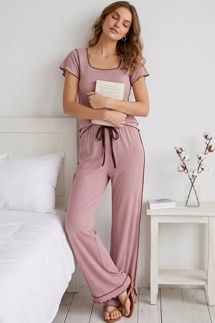 Fırfırlı Bürümcük Kumaş Kısa Kollu Pembe Pijama Takımı - 1