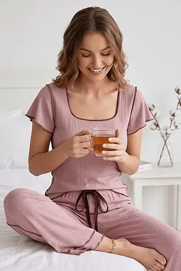 Fırfırlı Bürümcük Kumaş Kısa Kollu Pembe Pijama Takımı - 4