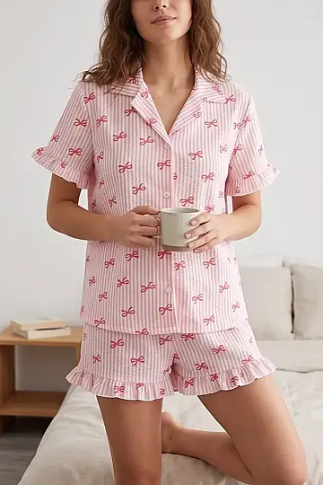 Fırfırlı Kurdele Desenli Bürümcük Kumaş Şortlu Pembe Pijama Takımı - 3