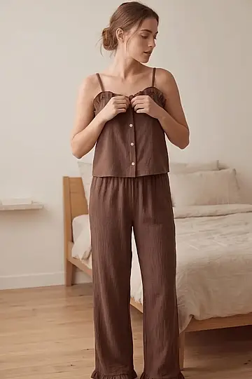 Fırfırlı ve Askılı Kahverengi Pijama Takımı - 4