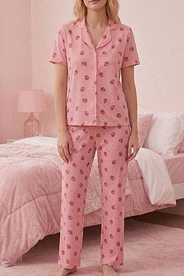 Kadın Pamuklu Çilek Desenli Düğmeli Pijama Takımı - 2