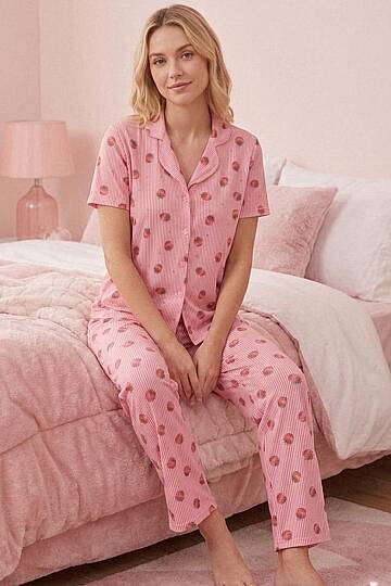 Kadın Pamuklu Çilek Desenli Düğmeli Pijama Takımı - 4