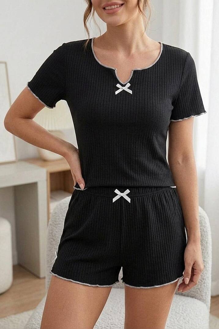 Kadın Pamuklu Fiyonk Detaylı Kısa Kollu Şortlu Pijama Takımı - 2