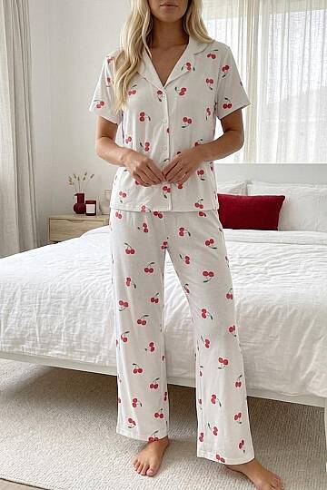 Kadın Pamuklu Kiraz Desenli Düğmeli Pijama Takımı - 2
