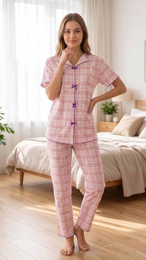 Kadın Pembe Ekose Desenli Yumuşak Soft İpeksi Doku Rahat Kalıp Kısa Kollu Pijama Takımı - 2