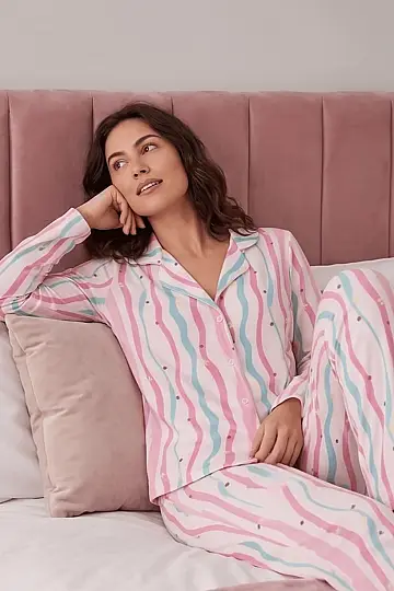Renkli Şeritli Yıldız ve Kalp Desenli Pijama Takımı - 4