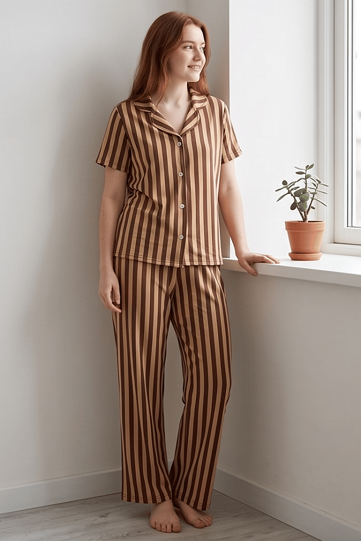 Sütlü Kahve-K.Kahve Çizgili Düğmeli Kısa Kollu Pijama Takımı - 2