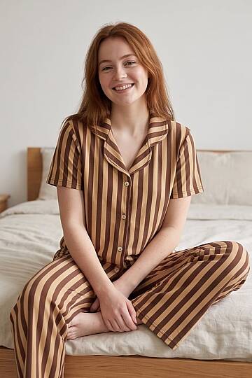 Sütlü Kahve-K.Kahve Çizgili Düğmeli Kısa Kollu Pijama Takımı - 4