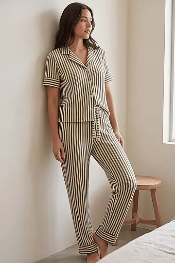 Yeşil Beyaz Çizgili Şeritli Pijama Takımı - 3